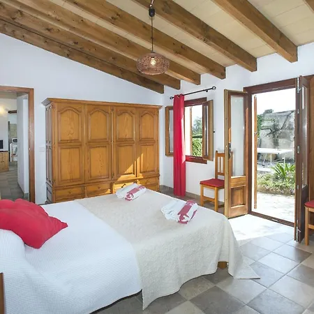 Owl Tarongers - For Couples Port de Pollença